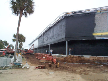 Liquid air barrier application