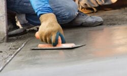 colloidal-silica-concrete-finishing-troweling-aid